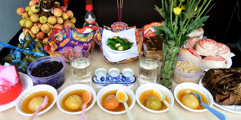 Mâm cơm cúng Tết Đoan Ngọ miền Nam