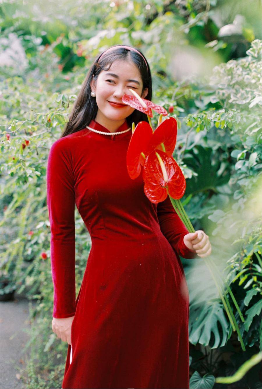 Mặc đồ màu gì vào mùng 1 Tết 2023