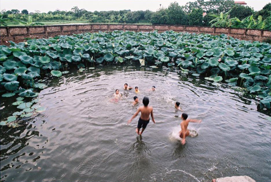 Tắm ao, hồ